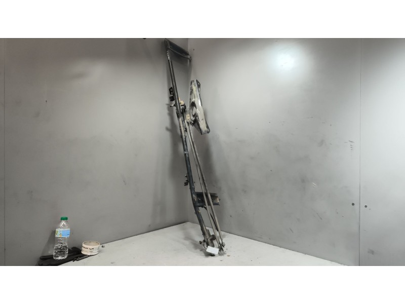 Recambio de articulacion limpia delantero para scania serie 4 (p/r 164 l) 15.6 diesel referencia OEM IAM   