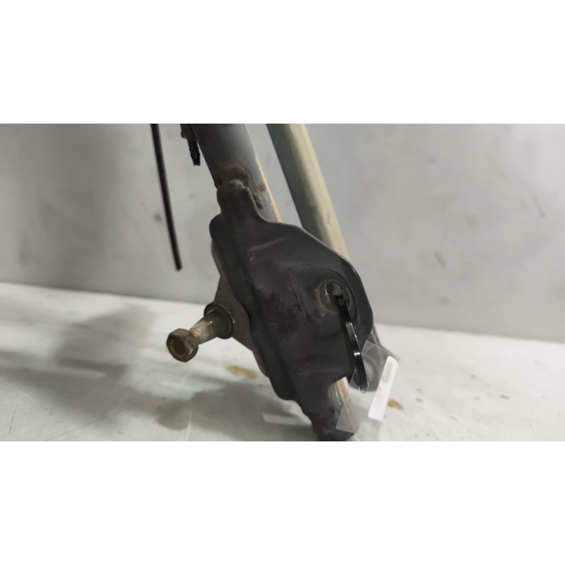 Recambio de articulacion limpia delantero para scania serie 4 (p/r 164 l) 15.6 diesel referencia OEM IAM   