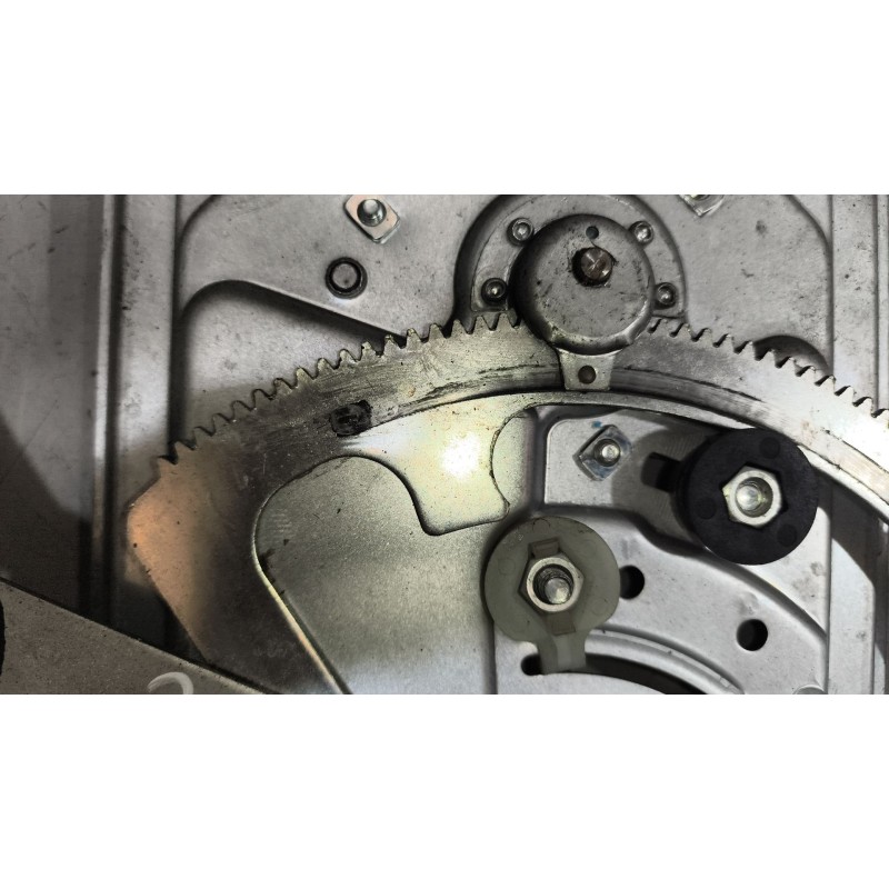 Recambio de elevalunas delantero izquierdo para scania serie 4 (p/r 164 l) 15.6 diesel referencia OEM IAM   