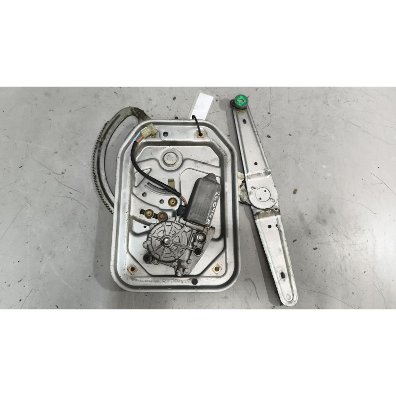 Recambio de elevalunas delantero derecho para scania serie 4 (p/r 164 l) 15.6 diesel referencia OEM IAM   