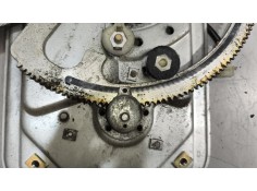 Recambio de elevalunas delantero derecho para scania serie 4 (p/r 164 l) 15.6 diesel referencia OEM IAM    2