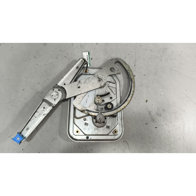 Recambio de elevalunas delantero derecho para scania serie 4 (p/r 164 l) 15.6 diesel referencia OEM IAM   