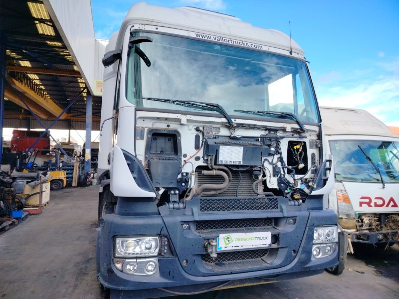 iveco stralis (ad/at) del año 2014
