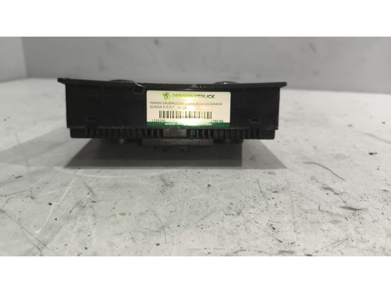 Recambio de mando calefaccion / aire acondicionado para scania p,g,r,t - series p 500, r 500 referencia OEM IAM 1789786  