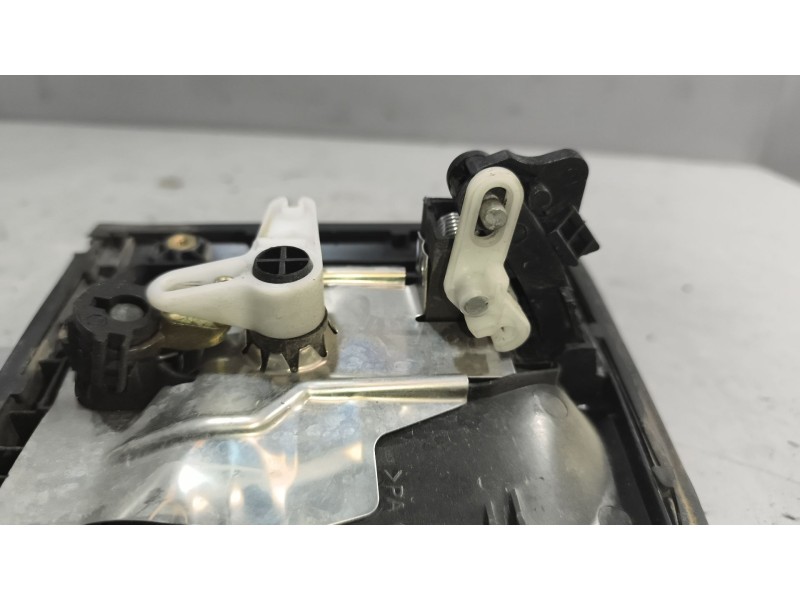 Recambio de maneta exterior delantera izquierda para scania 4 - series 164 l/580 referencia OEM IAM   