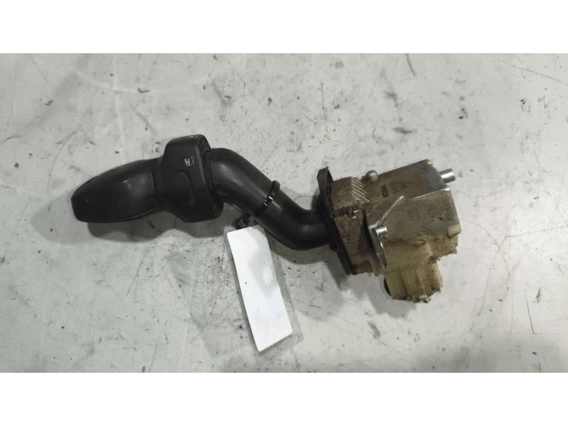 Recambio de mando cambio automatico para scania p,g,r,t - series p 500, r 500 referencia OEM IAM 1548289  