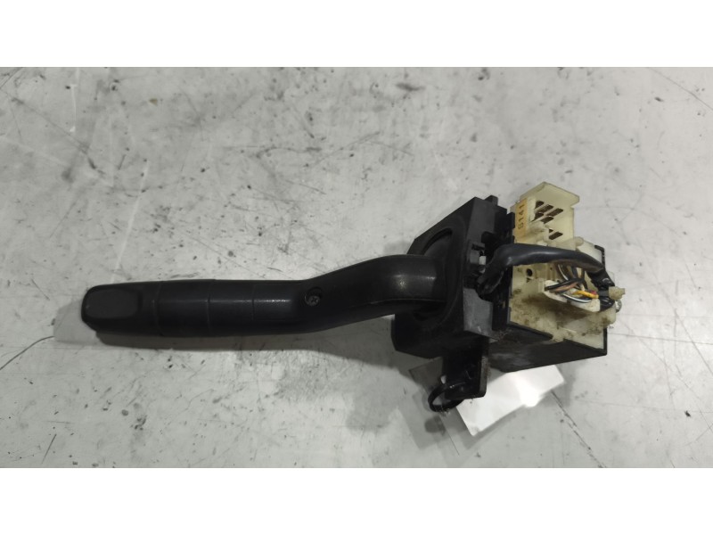 Recambio de mando limpia para scania p,g,r,t - series p 500, r 500 referencia OEM IAM 1542529  