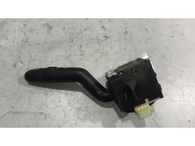 Recambio de mando limpia para scania p,g,r,t - series p 500, r 500 referencia OEM IAM 1542529  