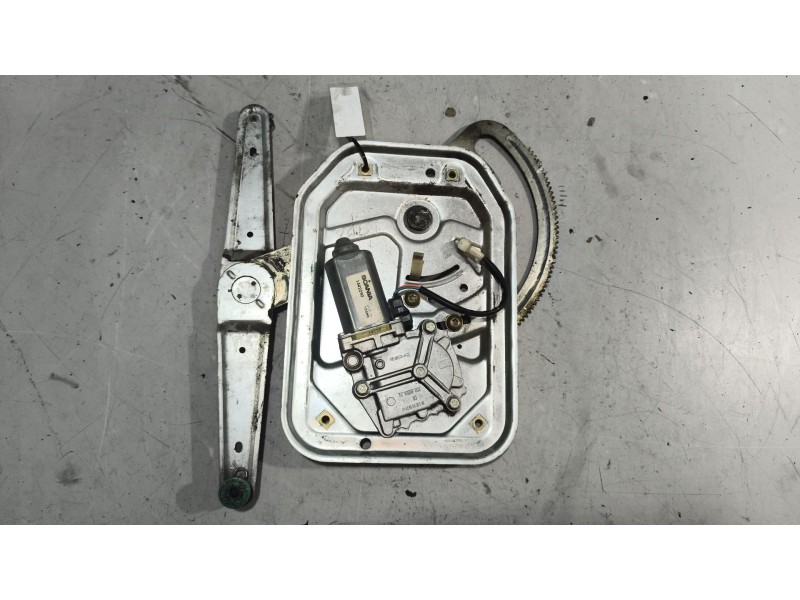 Recambio de elevalunas delantero izquierdo para scania 4 - series 164 l/580 referencia OEM IAM   