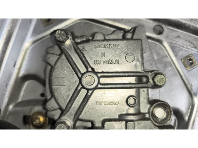 Recambio de elevalunas delantero izquierdo para scania 4 - series 164 l/580 referencia OEM IAM   