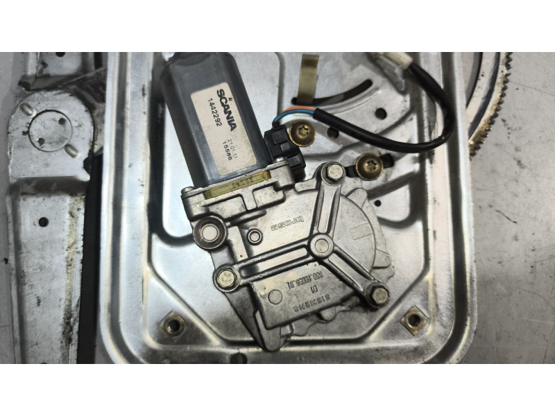 Recambio de elevalunas delantero izquierdo para scania 4 - series 164 l/580 referencia OEM IAM   