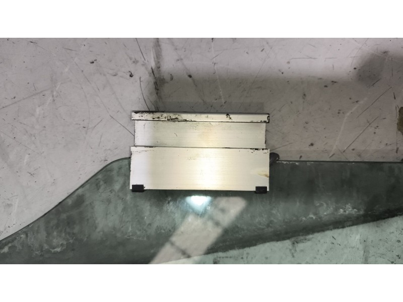 Recambio de luna delantera derecha para scania 4 - series 164 l/580 referencia OEM IAM 1306260  