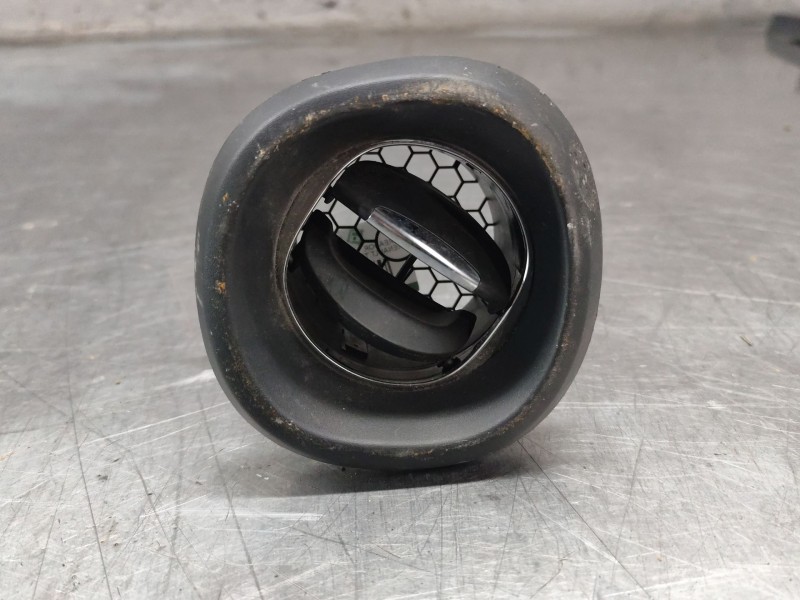 Recambio de aireador para renault trafic iii furgoneta (fg_) 2.0 dci 120 (fgmn) referencia OEM IAM 08239006  