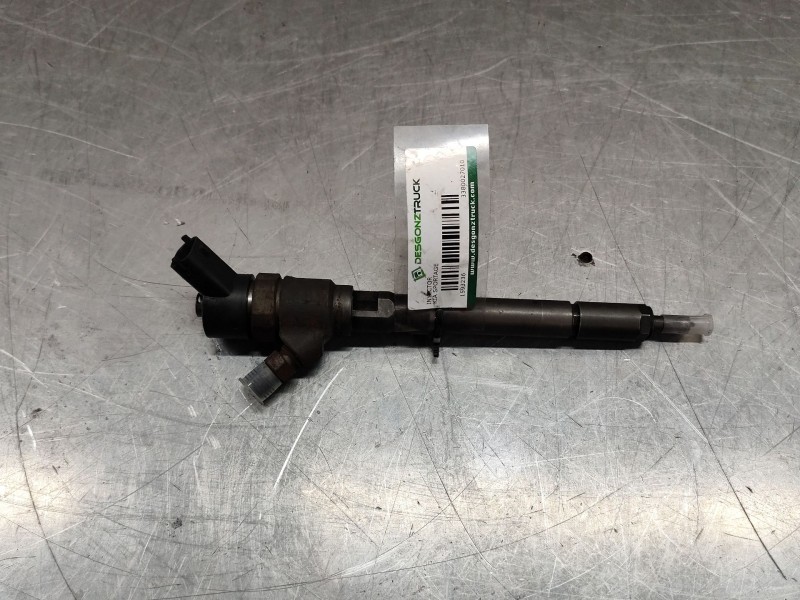 Recambio de inyector para kia sportage ex referencia OEM IAM 3380027010  