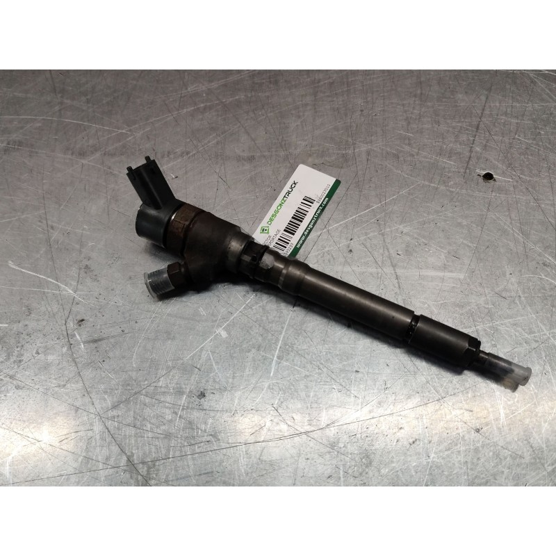 Recambio de inyector para kia sportage ex referencia OEM IAM 3380027010  