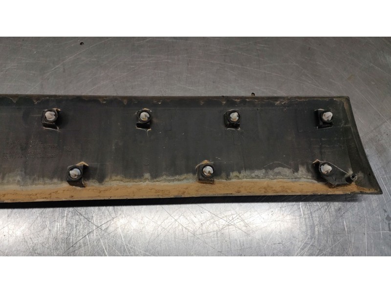 Recambio de moldura para renault trafic iii furgoneta (fg_) 2.0 dci 120 (fgmn) referencia OEM IAM 768556674  