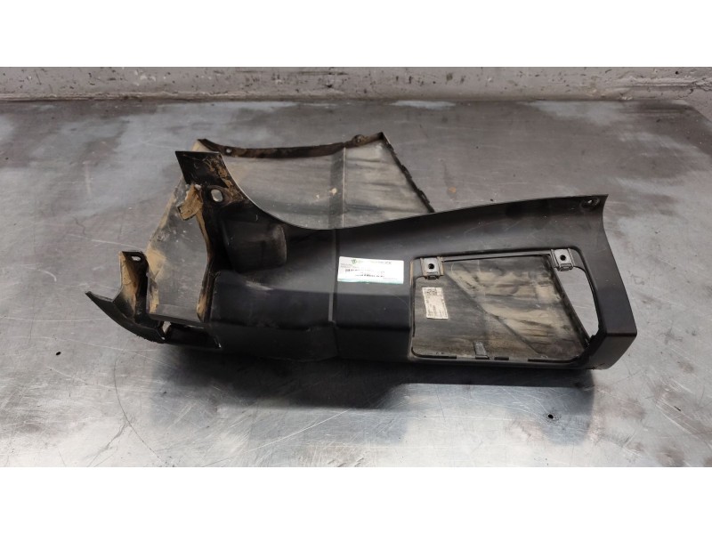 Recambio de moldura para renault trafic iii furgoneta (fg_) 2.0 dci 120 (fgmn) referencia OEM IAM 650167894R  