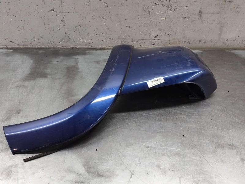 Recambio de aletin trasero derecho para toyota rav 4 ii (_a2_) 2.0 4wd (aca21, aca20) referencia OEM IAM   