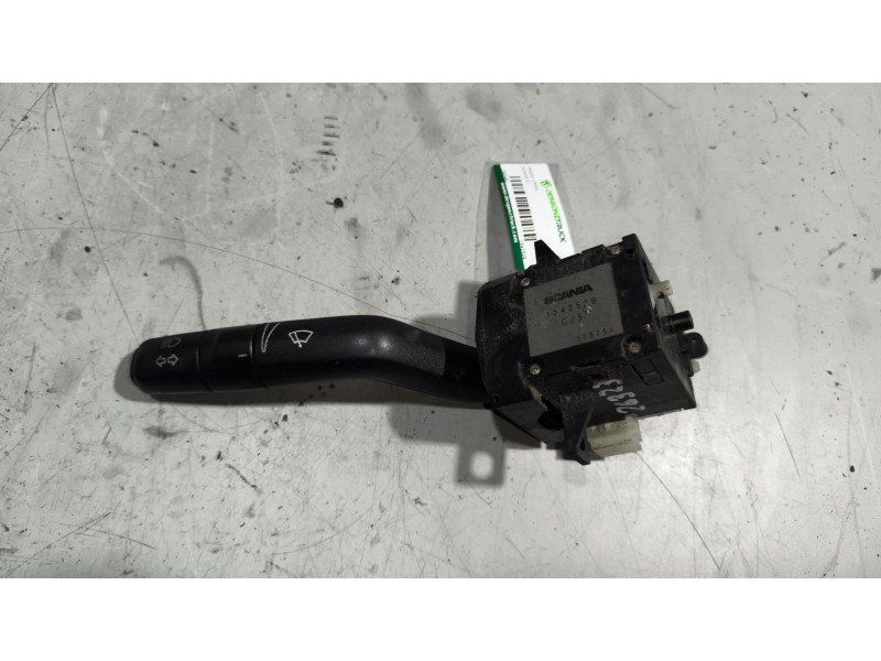 Recambio de mando limpia para scania r i r 500 referencia OEM IAM 1542529  