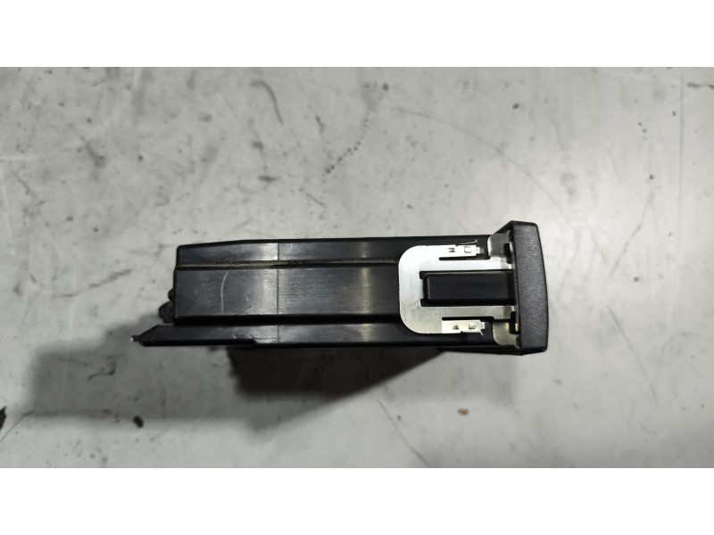 Recambio de tacografo para scania r i r 500 referencia OEM IAM se5000 rev7.4 2035646