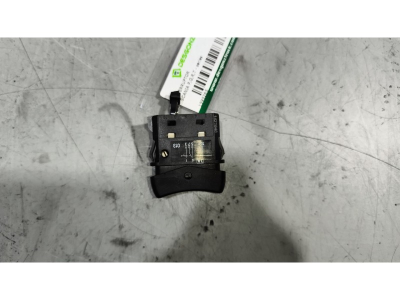 Recambio de interruptor para scania p,g,r,t - series p 500, r 500 referencia OEM IAM 1421848  