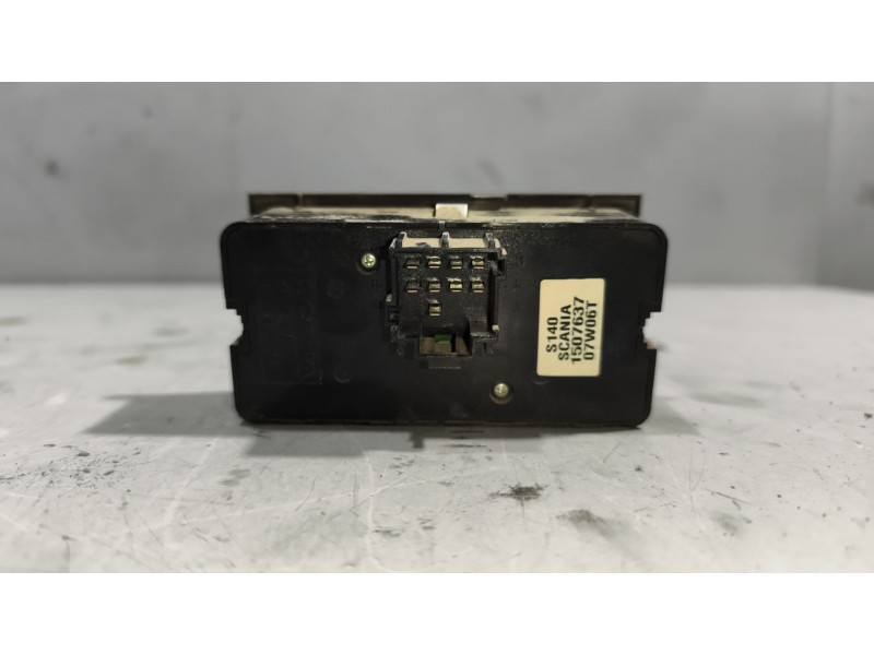 Recambio de mando luces para scania p,g,r,t - series p 500, r 500 referencia OEM IAM 1507637  