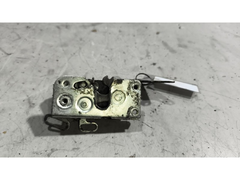 Recambio de cerradura puerta delantera izquierda para scania 4 - series 164 l/580 referencia OEM IAM 1406223  