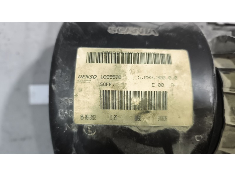 Recambio de motor calefaccion para scania r i r 500 referencia OEM IAM 2195206  