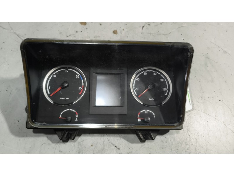 Recambio de cuadro instrumentos para scania r i r 500 referencia OEM IAM 2052210  
