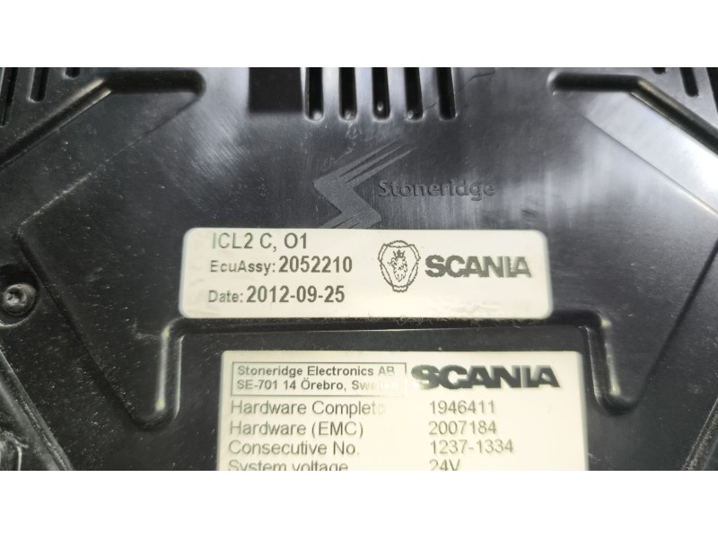 Recambio de cuadro instrumentos para scania r i r 500 referencia OEM IAM 2052210  