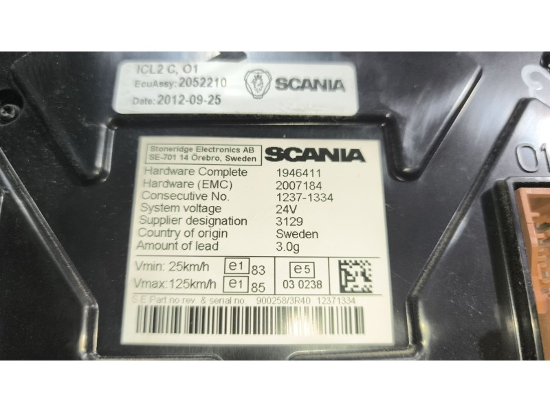 Recambio de cuadro instrumentos para scania r i r 500 referencia OEM IAM 2052210  