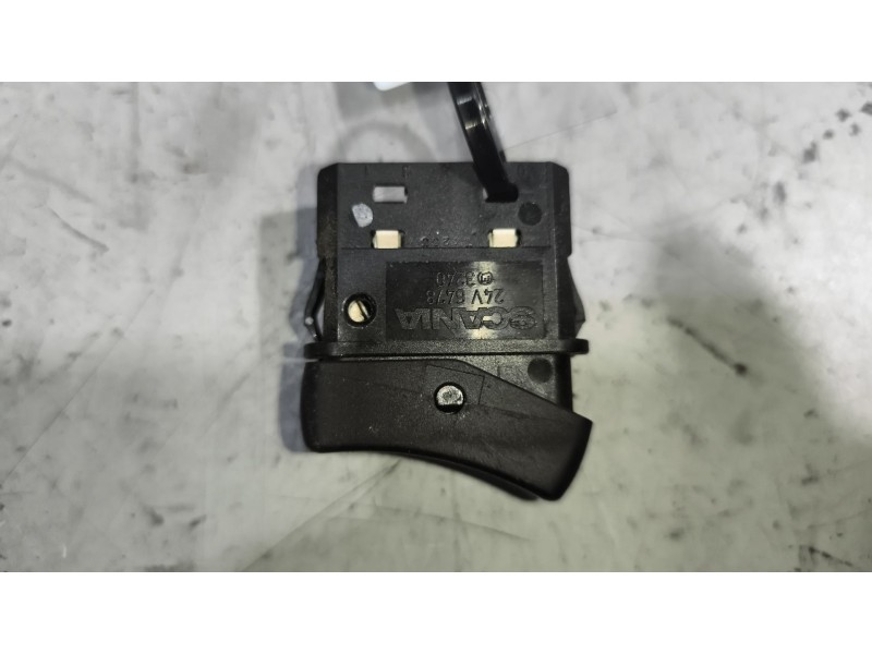 Recambio de interruptor para scania r i r 500 referencia OEM IAM 1421850  