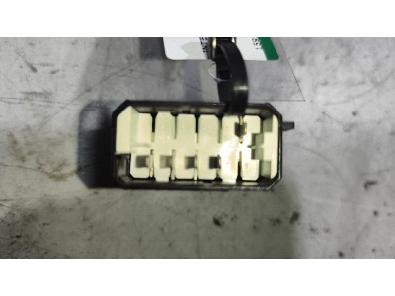 Recambio de interruptor para scania r i r 500 referencia OEM IAM 1421846  