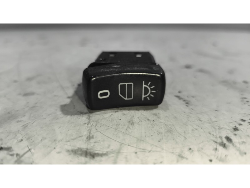 Recambio de interruptor para scania r i r 500 referencia OEM IAM 1733418  