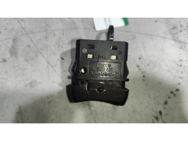 Recambio de interruptor para scania r i r 500 referencia OEM IAM 1459799  