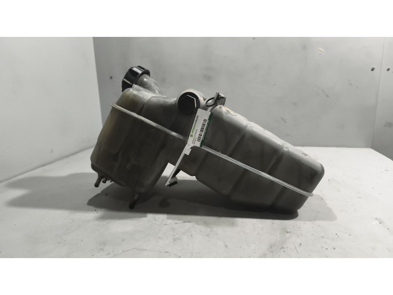 Recambio de deposito expansion para scania r i r 500 referencia OEM IAM 2401668  