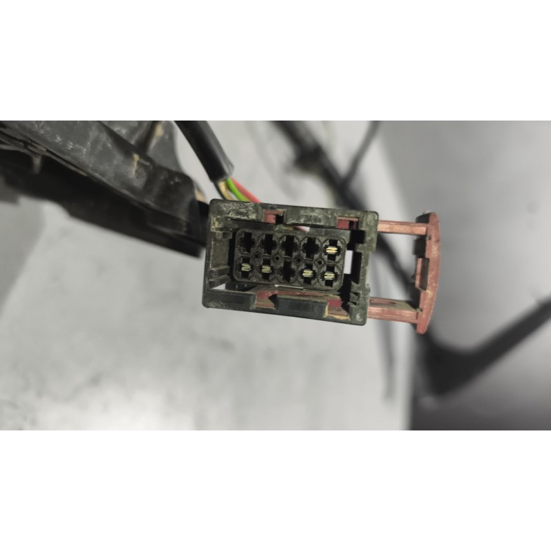 Recambio de brazo retrovisor izquierdo para daf serie lf45 desde 01 5.9 diesel referencia OEM IAM 1733892  