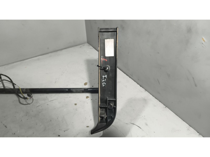 Recambio de brazo retrovisor izquierdo para daf serie lf45 desde 01 5.9 diesel referencia OEM IAM 1733892  