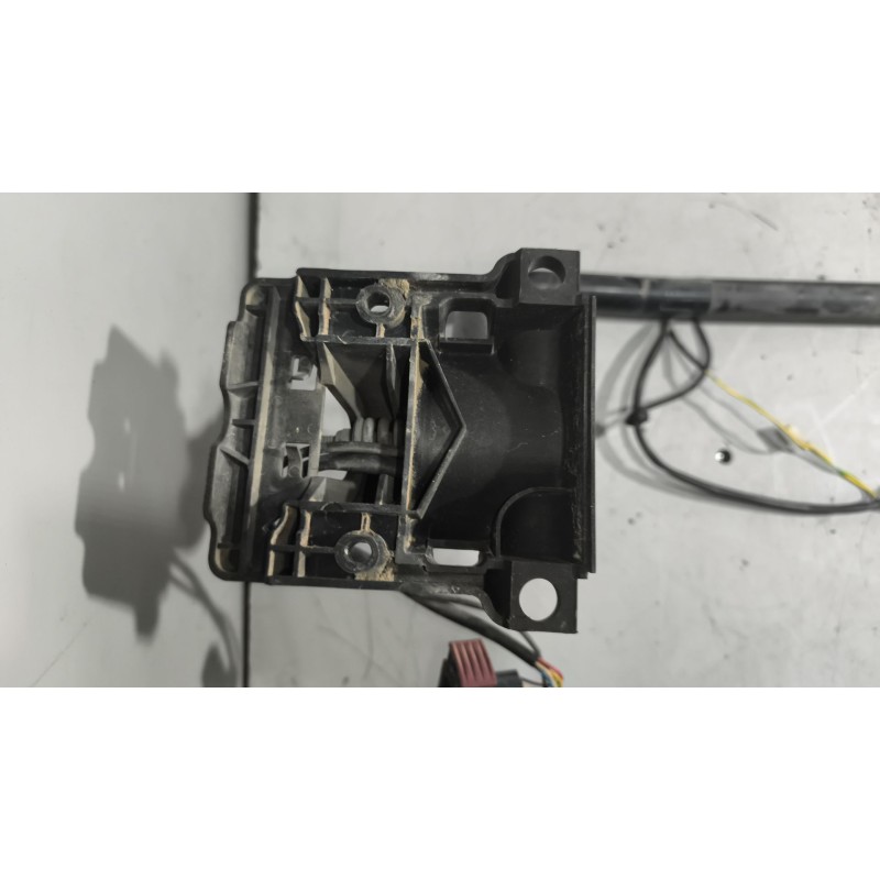 Recambio de brazo retrovisor derecho para daf serie lf45 desde 01 5.9 diesel referencia OEM IAM 1733893  