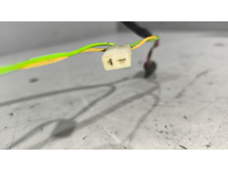 Recambio de brazo retrovisor derecho para daf serie lf45 desde 01 5.9 diesel referencia OEM IAM 1733893  