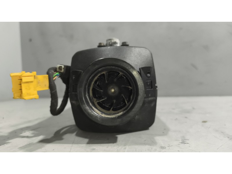 Recambio de motor calefaccion cabina para scania r i r 500 referencia OEM IAM AIRTRONIC D2 1851020 EBERSPACHER