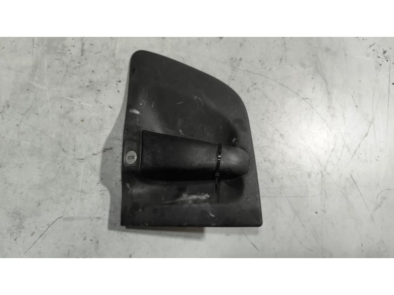 Recambio de maneta exterior delantera izquierda para scania r i r 500 referencia OEM IAM 2005369  