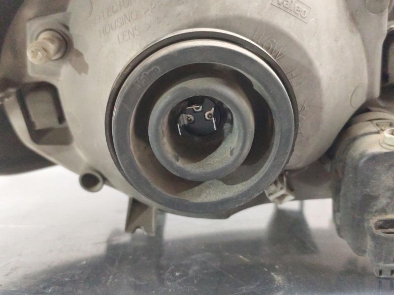 Recambio de faro izquierdo para opel vivaro a furgoneta (x83) 1.9 dti (f7) referencia OEM IAM 91165719  