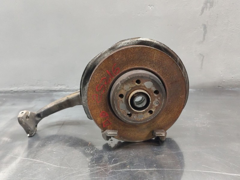 Recambio de mangueta delantera derecha para audi a4 ber. (b8) básico referencia OEM IAM 8K0407254R  