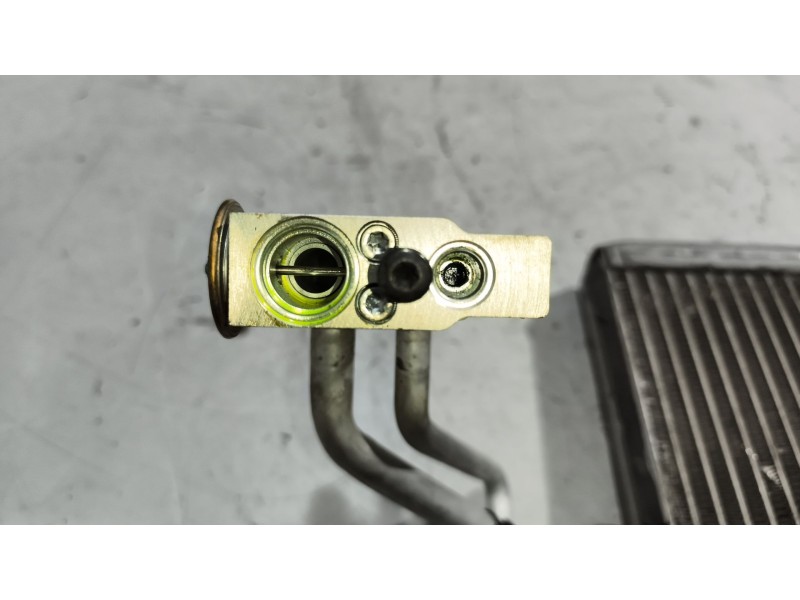 Recambio de evaporador aire acondicionado para scania r i r 500 referencia OEM IAM 1772726  