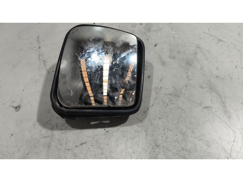 Recambio de retrovisor auxiliar para daf serie lf45 desde 01 5.9 diesel referencia OEM IAM 1781228  