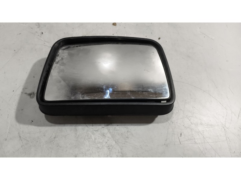 Recambio de retrovisor derecho para daf serie lf45 desde 01 5.9 diesel referencia OEM IAM 1735520  