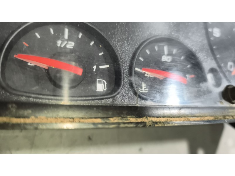 Recambio de cuadro instrumentos para iveco stralis (as) 11.1 diesel referencia OEM IAM 5801938082  