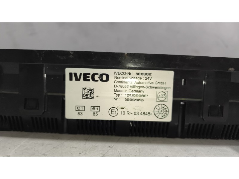 Recambio de cuadro instrumentos para iveco stralis (as) 11.1 diesel referencia OEM IAM 5801938082  