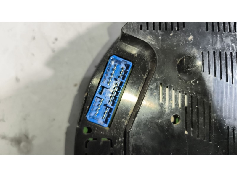 Recambio de cuadro instrumentos para iveco stralis (as) 11.1 diesel referencia OEM IAM 5801938082  